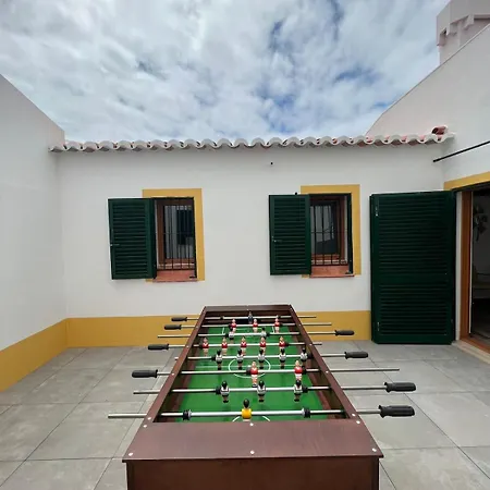 With Pool In The Heart Of Oura - 펜션