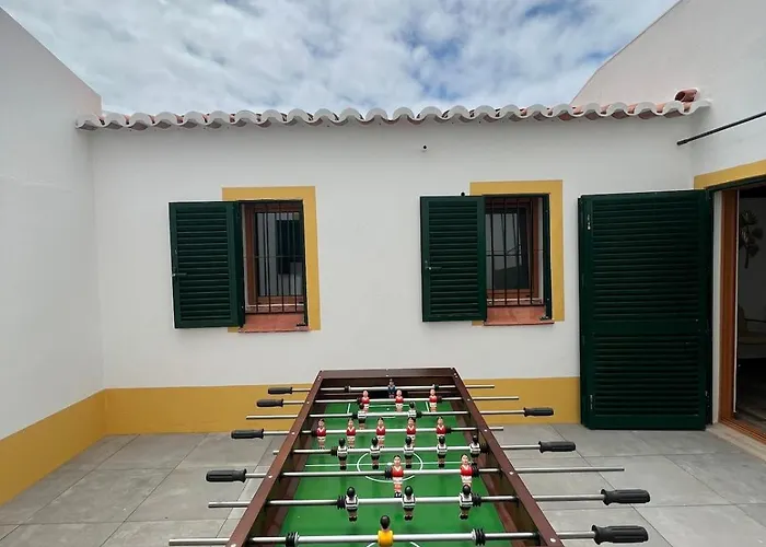With Pool In The Heart Of Oura - Semesterbostad